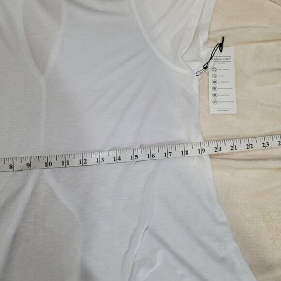 Karma Mala Tee in White - Size Large - Picture 7 of 8